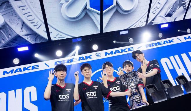 战绩起伏不 战绩起伏不