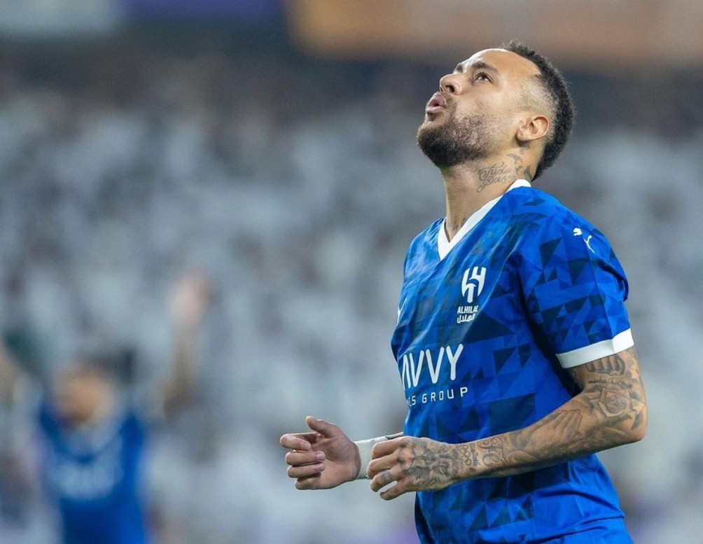 效力于多特 效力于多特