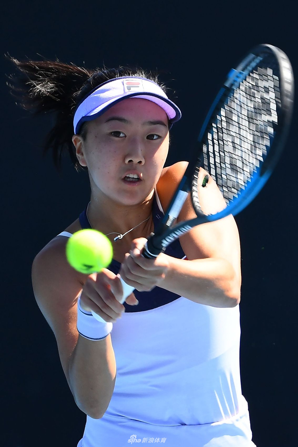 到边缘角色 到边缘角色