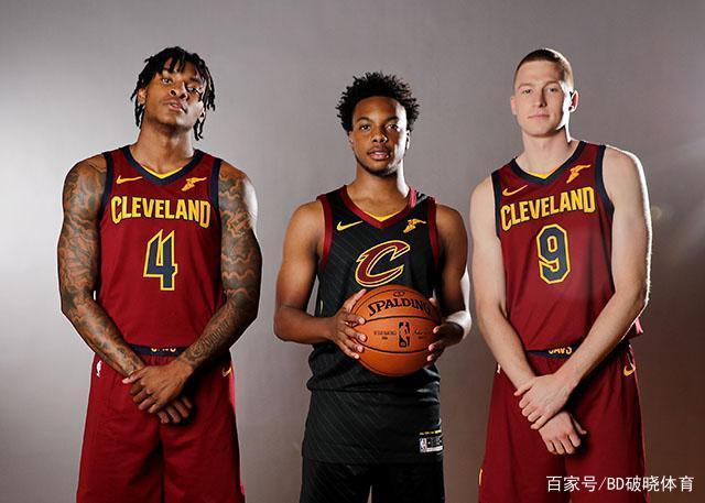 使项目在讨 使项目在讨